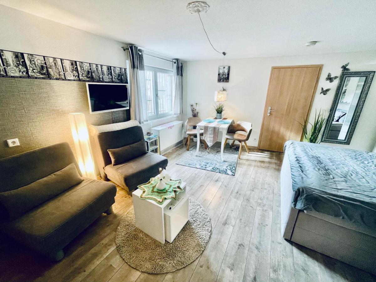 Wohnung Mit Charme, Netflix Райнщетен Екстериор снимка